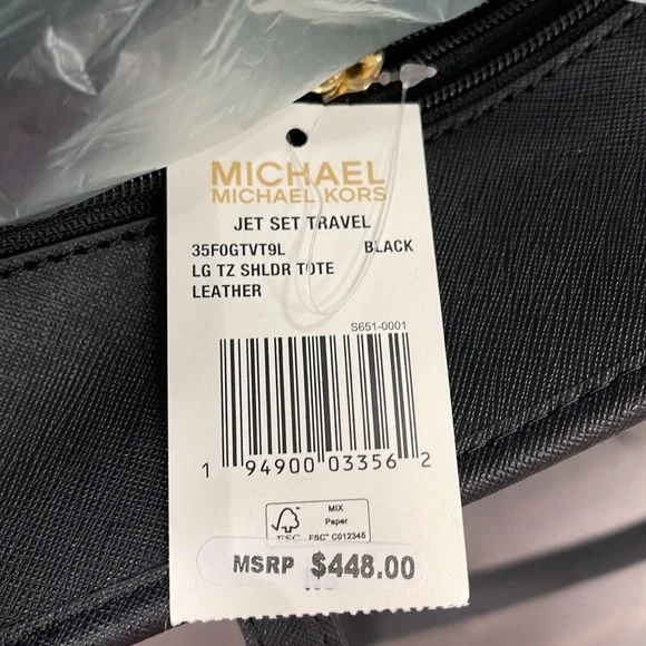 MICHAEL KORS
Jet Set Travel Large Top Zip Shoulder Tote Saffiano Leather
Black - Picture 5 of 16